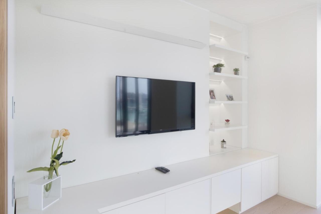 Stylish Elegant Suite In Torre Solaria With Exclusive Milan'S View ภายนอก รูปภาพ